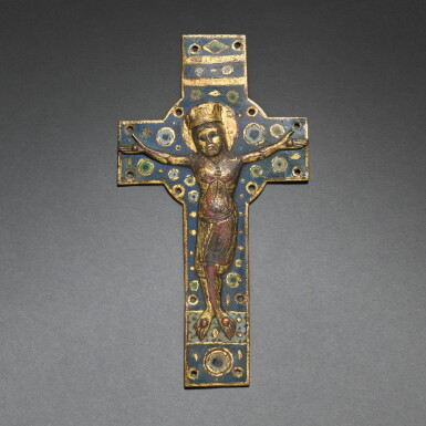 View full screen - View 1 of Lot 7. French, Limoges, 13th century | Crucifix.