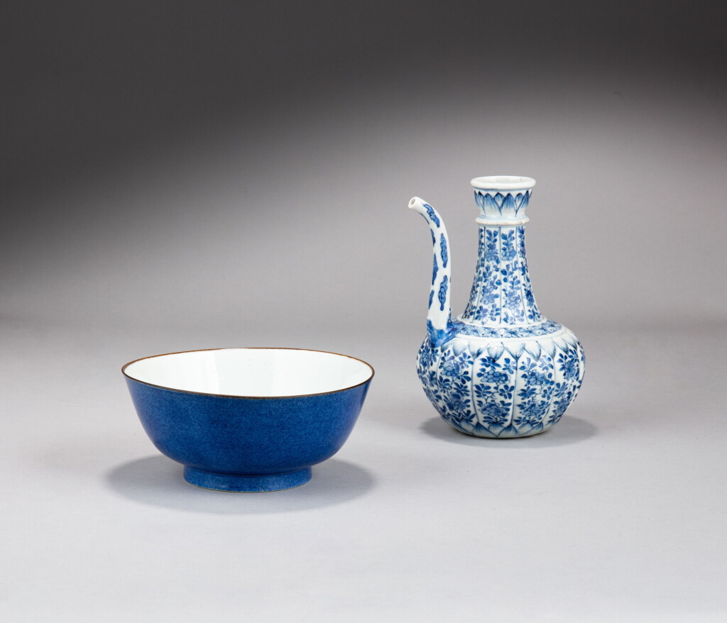 View full screen - View 1 of Lot 16. A powder-blue glazed bowl and a blue and white ‘floral’ kendi, Qing dynasty, Kangxi period | 清康熙 灑藍地瓶大盌及青花花卉紋軍持一組兩件.