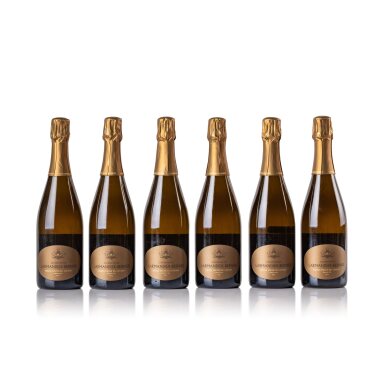 View full screen - View 1 of Lot 452. Larmandier-Bernier Vieille Vigne du Levant Cramant 2012 (6 BT).