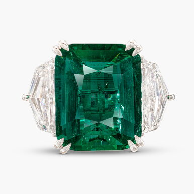 View full screen - View 1 of Lot 1669. Emerald and Diamond Ring | 8.51 克拉 天然「哥倫比亞」無油祖母綠 配 鑽石 戒指.