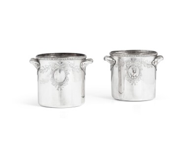 View full screen - View 1 of Lot 116. A silver-plated pair of wine-coolers, France, circa 1780 | Paire de seaux à rafraîchir en métal plaqué d'argent, France, vers 1780.