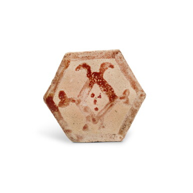 View full screen - View 1 of Lot 48. Tomette hexagonale (Faune).