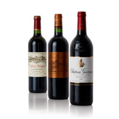 View full screen - View 1 of Lot 1176. Château d'Issan 2010 (12 BT).