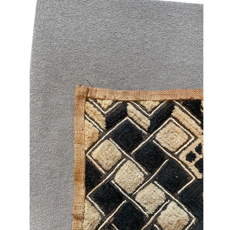Cover image 0