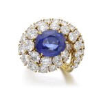 SAPPHIRE AND DIAMOND RING