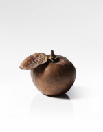 Pomme à deux bouches, commande spéciale, pièce unique