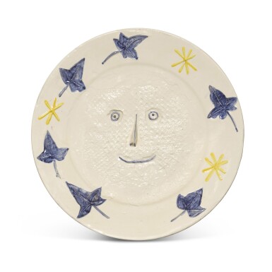 View full screen - View 1 of Lot 23. Visage aux feuilles (A. R. 324).