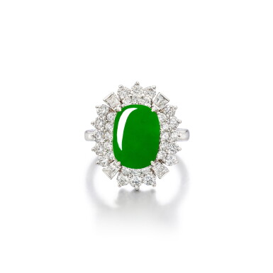 View full screen - View 1 of Lot 2025. Jadeite and Diamond Ring | 天然翡翠 配 鑽石 戒指.