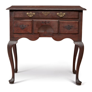 View full screen - View 1 of Lot 1694. THE ALSTYNE-WILLITS FAMILY VERY FINE QUEEN ANNE CHERRYWOOD DRESSING TABLE, PROBABLY HARTFORD, CONNECTICUT, CIRCA 1765.