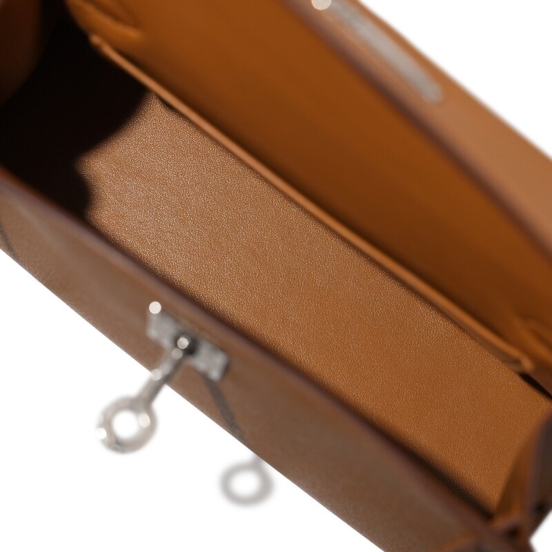 Cover image 0