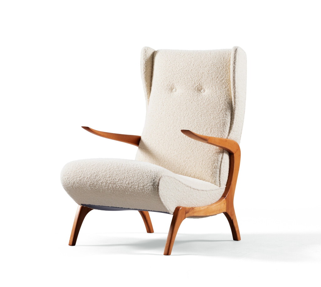 View full screen - View 1 of Lot 19. Fauteuil, vers 1950 .