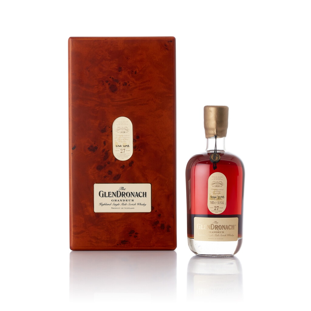 View full screen - View 1 of Lot 7076. The Glendronach Grandeur Batch No.10 27 Year Old 50.1 abv NV (1 BT70).
