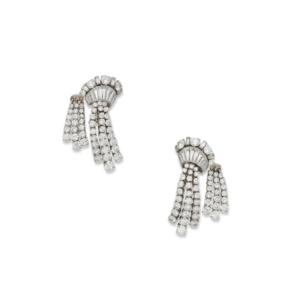 View full screen - View 1 of Lot 407. Pair of Diamond 'Cascades' Earclips, France | 梵克雅寶 | 鑽石耳環一對,法國.
