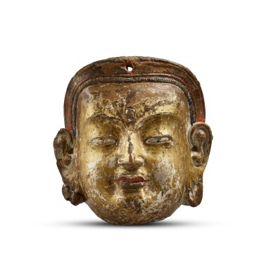 View full screen - View 1 of Lot 1146. A gilt and polychromed clay composite mask of a male figure, Tibet or Nepal, circa 18th century | 西藏或尼泊爾 約十八世紀 泥塑加彩面具.