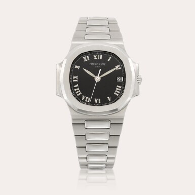 Voir en plein écran - Voir 1 du lot 148. Nautilus, Reference 3800/1A-001 | A stainless steel wristwatch with date, bracelet and Roman numeral dial | Made in 2000.