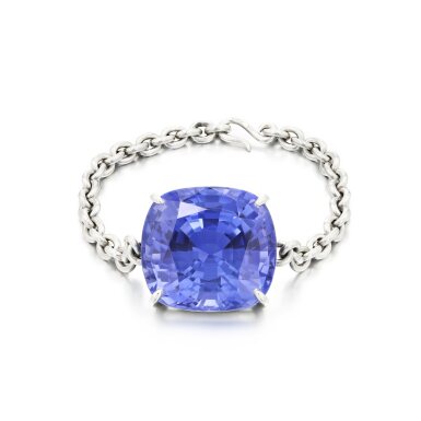 View full screen - View 1 of Lot 645. Impressive colour change sapphire bracelet | JAR 變色藍寶石手鏈.