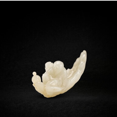 View full screen - View 1 of Lot 8908. A small white jade 'Zhang Qian on raft' group, Qing dynasty, 17th - 18th century | 清十八至十九世紀 白玉雕張騫乘槎.