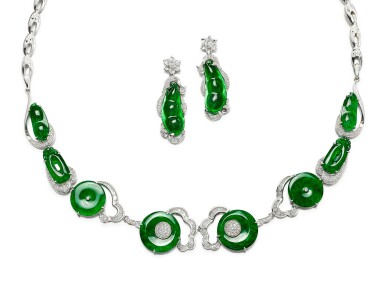 View full screen - View 1 of Lot 1677. Jadeite and Diamond Necklace and Pair of Pendent Earrings | 天然翡翠 配 鑽石 項鏈 及 耳墜一對.