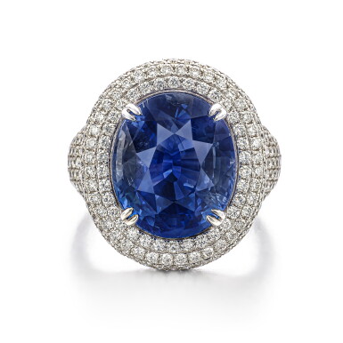 View full screen - View 1 of Lot 1943. Sapphire and Diamond Ring | 13.11克拉 天然「斯里蘭卡」未經加熱藍寶石 配 鑽石 戒指.