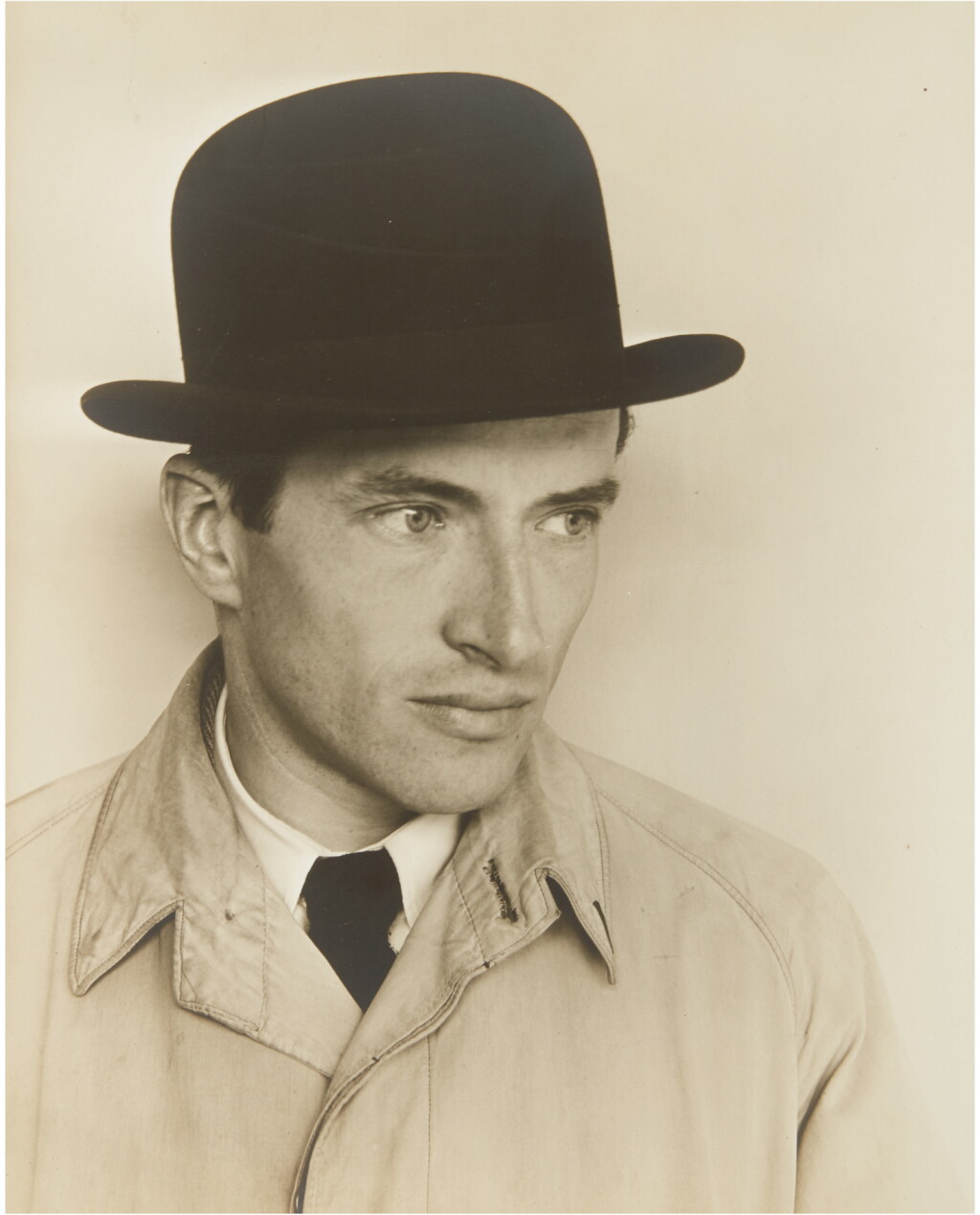 Voir en plein écran - Voir 1 du lot 70. WALKER EVANS | PAUL GROTZ.
