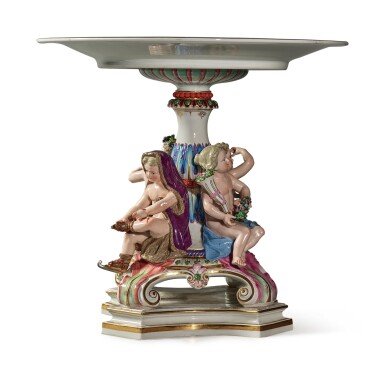 View full screen - View 1 of Lot 253. A MEISSEN FOOTED CENTERPIECE, LATE 19TH CENTURY.