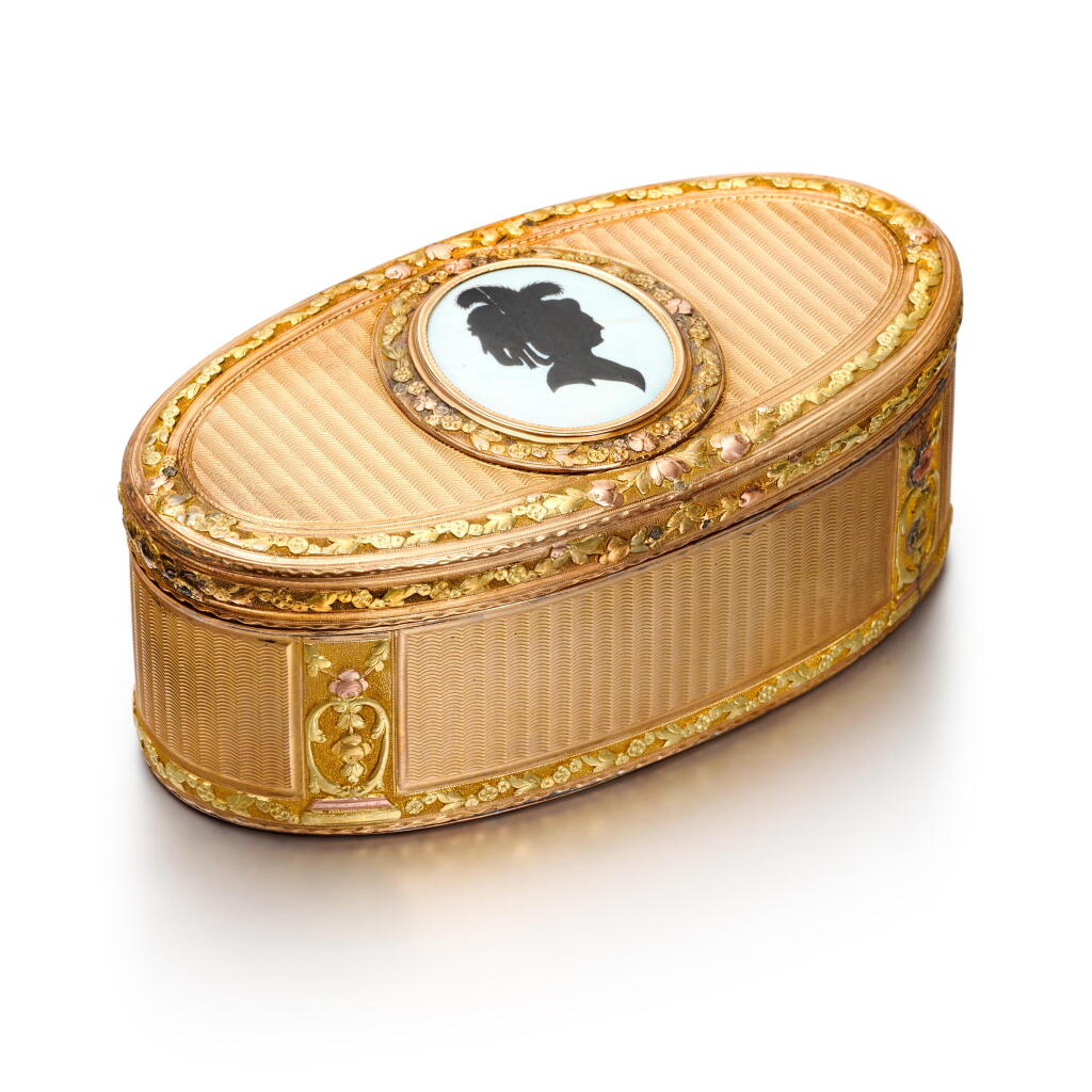 View full screen - View 1 of Lot 1068. A three-coloured gold and enamel snuff box, Frères Souchay, Hanau, circa 1780.