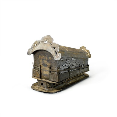 View full screen - View 1 of Lot 554. A parcel-gilt silver 'dragon' Buddhist reliquary coffin, Liao dynasty 遼 銀局部鎏金龍紋槨.