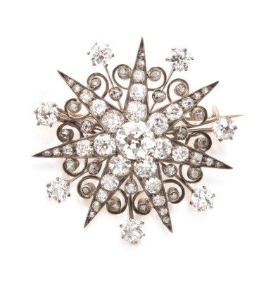 View full screen - View 1 of Lot 45. SILVER-TOPPED GOLD AND DIAMOND PENDANT-BROOCH.