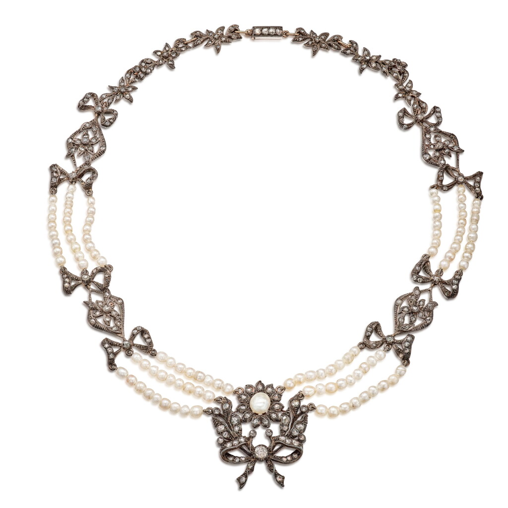 View full screen - View 1 of Lot 1258. NATURAL PEARL AND DIAMOND NECKLACE | 天然珍珠 配 鑽石 項鏈.