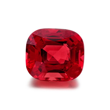 View full screen - View 1 of Lot 872. Unmounted Spinel weighing 5.04 carats.