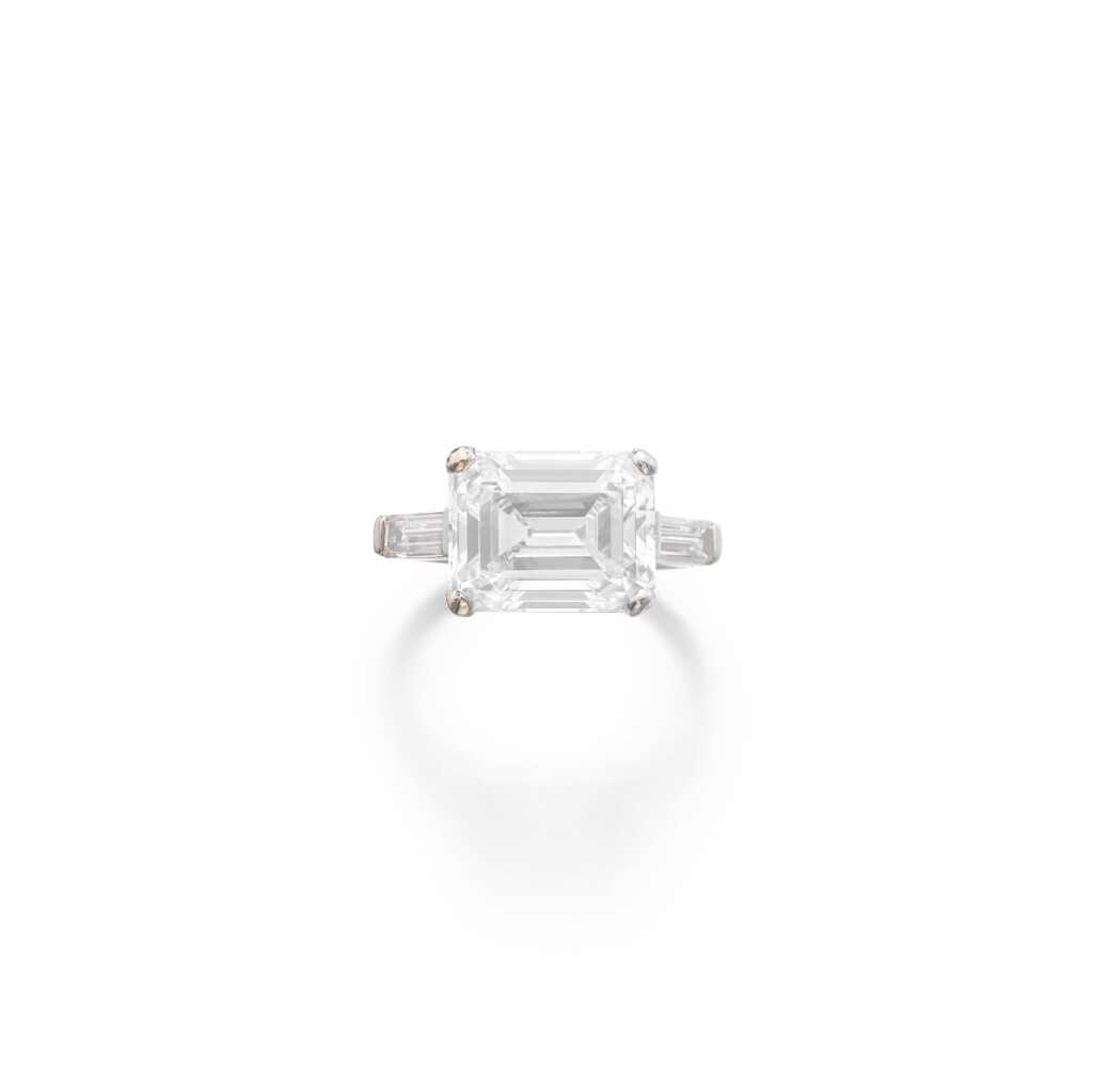 View full screen - View 1 of Lot 301. Diamond ring | 鑽石戒指.