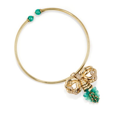 View full screen - View 1 of Lot 54. COLLIER/BROCHE CHRYSOPRASE, EMERAUDES ET DIAMANTS, C. BONNETEAU POUR EVA SEGOURA | CHRYSOPRASE, EMERALD AND DIAMOND BROOCH/NECKLACE, C. BONNETEAU FOR EVA SEGOURA.