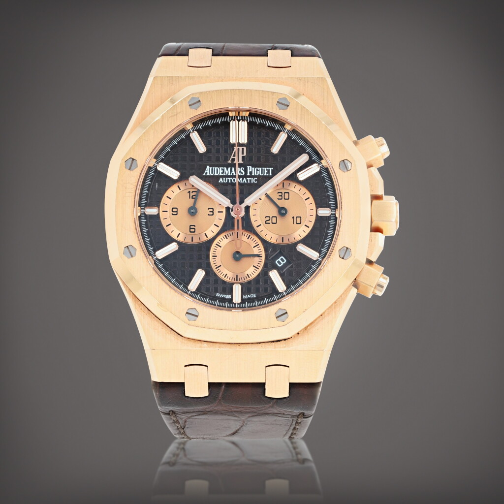 View full screen - View 1 of Lot 111. Royal Oak, reference 26331OR.OO.D821CR.01 Montre bracelet en rose rose avec chronographe et date | Pink gold chronograph wristwatch with date and bracelet Vers 2018 | Circa 2018.