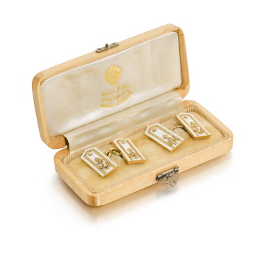 View full screen - View 1 of Lot 193. A pair of Fabergé two-colour gold and champlevé enamel naval ‘epaulet’ cufflinks, workmaster Alfred Thielemann, St Petersburg, 1904-1908.