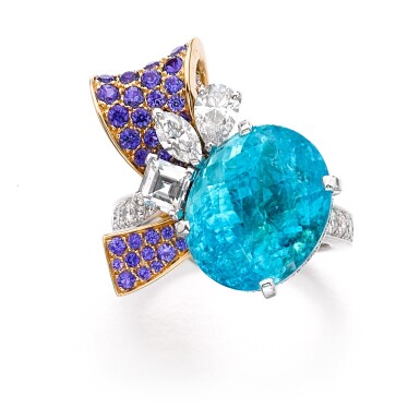 View full screen - View 1 of Lot 102. monture Van Cleef & Arpels | Paraiba tourmaline, purple sapphire and diamond ring | 梵克雅寶 | 帕拉伊巴璧璽配紫色剛玉及鑽石戒指.