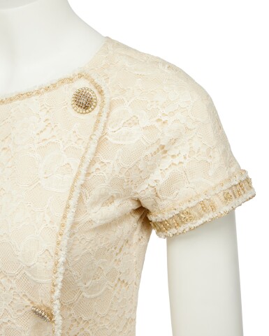 Chanel | By Karl Lagerfeld Ivory Lace Dress, Resort 2014 | Fashion Chanel | By Karl Lagerfeld Ivory Lace Dress, Resort 2014 | Fashion