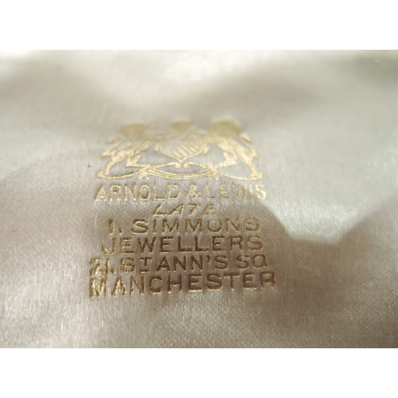 Cover image 0