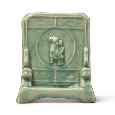 View full screen - View 1 of Lot 853. A 'LONGQUAN' CELADON-GLAZED 'FIGURAL' TABLE SCREEN, MING DYNASTY.