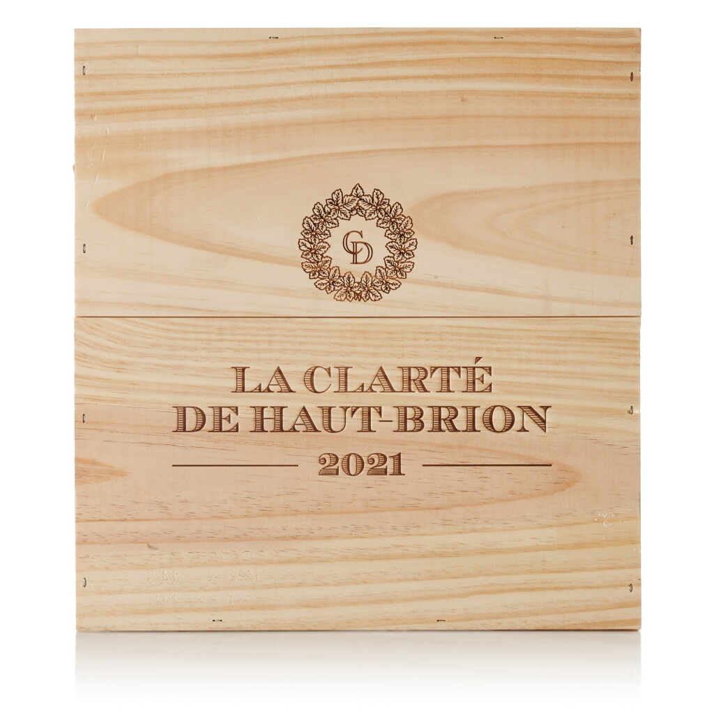 View full screen - View 1 of Lot 6415. La Clarté de Haut-Brion 2021 (3 MAG).