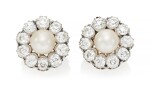 PAIR OF NATURAL PEARL AND DIAMOND EARRINGS (PAIO DI ORECCHINI IN PERLE NATURALI E DIAMANTI)