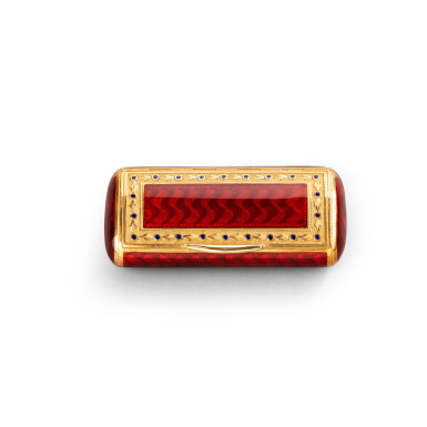 View full screen - View 1 of Lot 110. A small gold and enamel box, late 19th century | Petite boîte en or émaillé, fin XIXe siècle .
