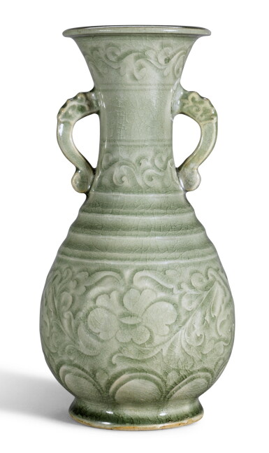 View full screen - View 1 of Lot 131. A RARE CARVED 'YAOZHOU' CELADON-GLAZED VASE SONG DYNASTY | 宋 耀州窰青釉刻花卉紋雙耳瓶.