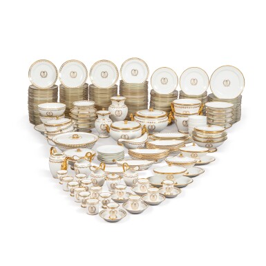 View full screen - View 1 of Lot 110. Two Louis-Philippe Sèvres porcelain part dinner services from the Service des Princes and the Service des Officiers, circa 1834-1847 | Deux parties des services en porcelaine de Sèvres d'époque Louis-Philippe, service des Princes et partie du service des Officiers, vers 1834-1847.