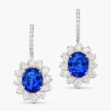 View full screen - View 1 of Lot 1213. Pair of Tanzanite and Diamond Pendent Earrings | 坦桑石 配 鑽石 耳墜一對.