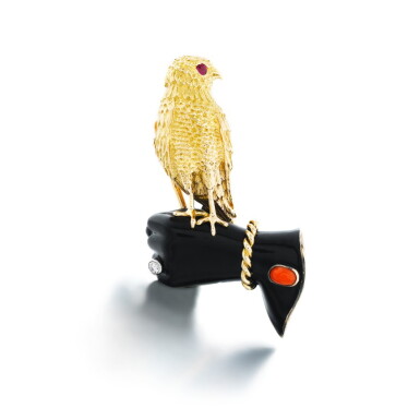 View full screen - View 1 of Lot 382. Cartier | Broche émail, corail, rubis, diamant et or | Enamel, coral, ruby, diamond and gold brooch.