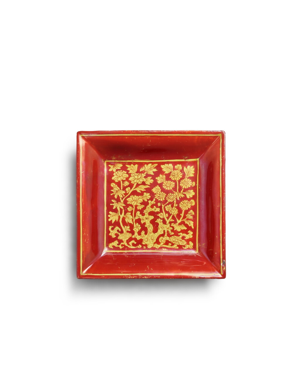 View full screen - View 1 of Lot 5058. A very rare yellow-ground and iron-red decorated square dish, Mark and period of Jiajing | 明嘉靖 黃地紅彩菊花牡丹紋方盤 《大明嘉靖年製》款.