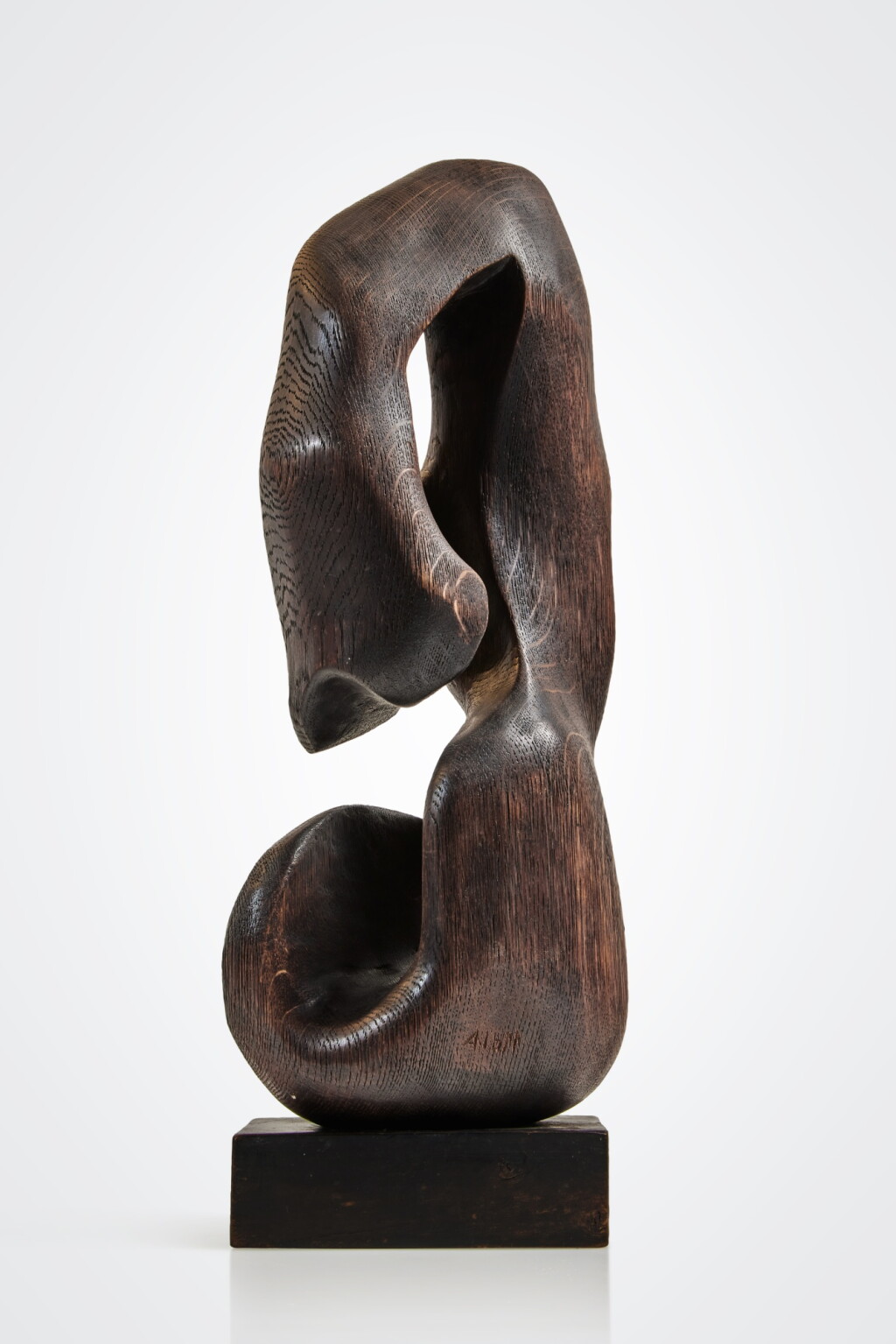 View full screen - View 1 of Lot 488. Sculpture.