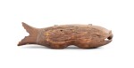 A 'Gyoban' Wooden Fish Gong, Gyoban Japan, Late Edo-Meiji Period | Gong en Bois Sculpté en Forme de Poisson, Japon, Fin de L'époque Edo-Époque Meiji