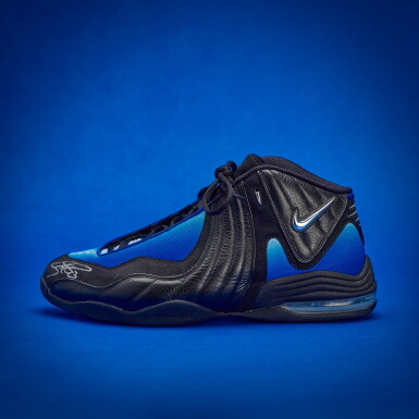 View full screen - View 1 of Lot 10. Stephen Curry 2025-2026 Tunnel Worn Dual-Signed Nike Air Garnett III 'Away'.