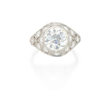 View full screen - View 1 of Lot 234. Diamond Ring.